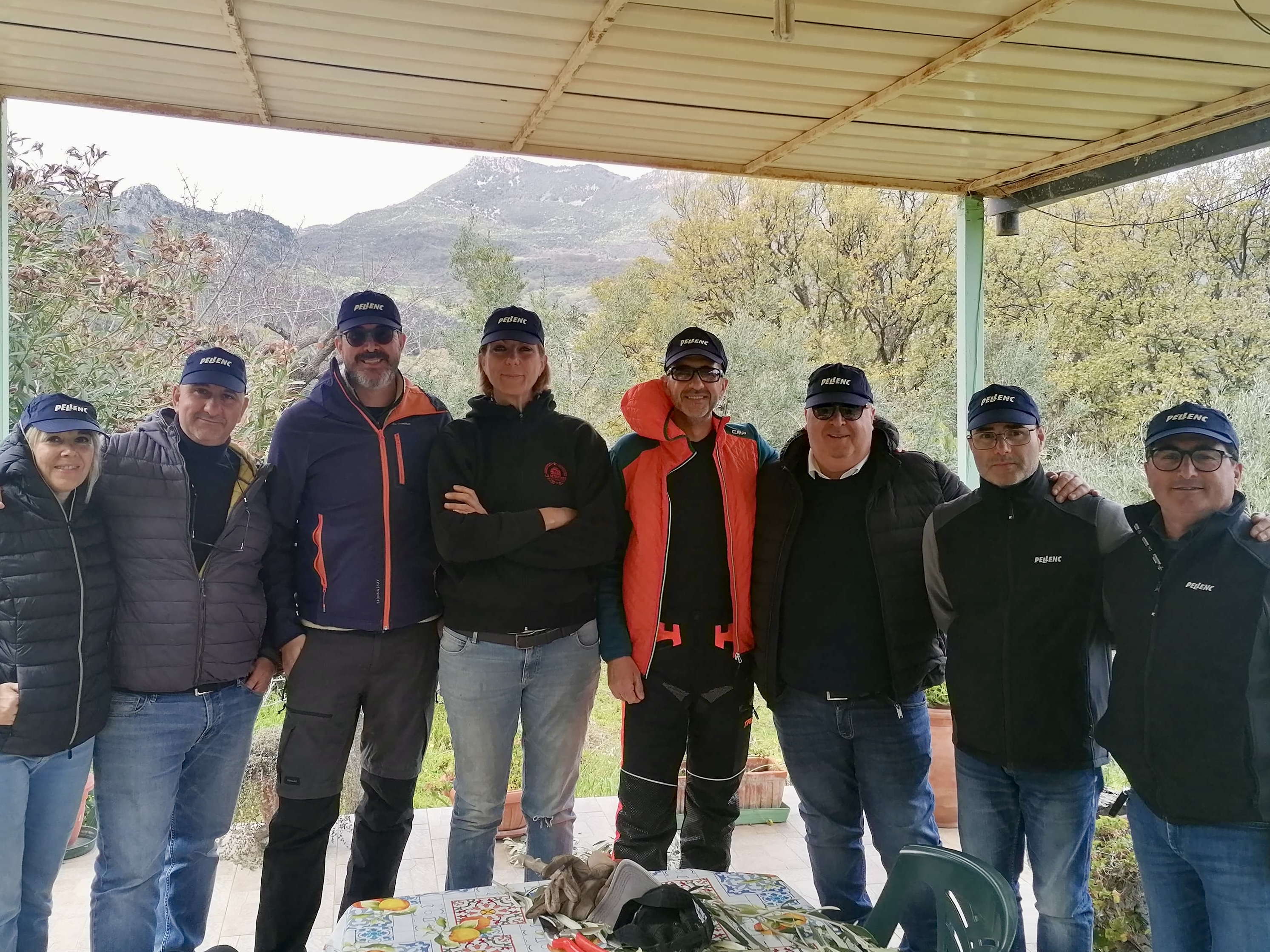 alcuni partecipanti al corso di potatura di cefalù